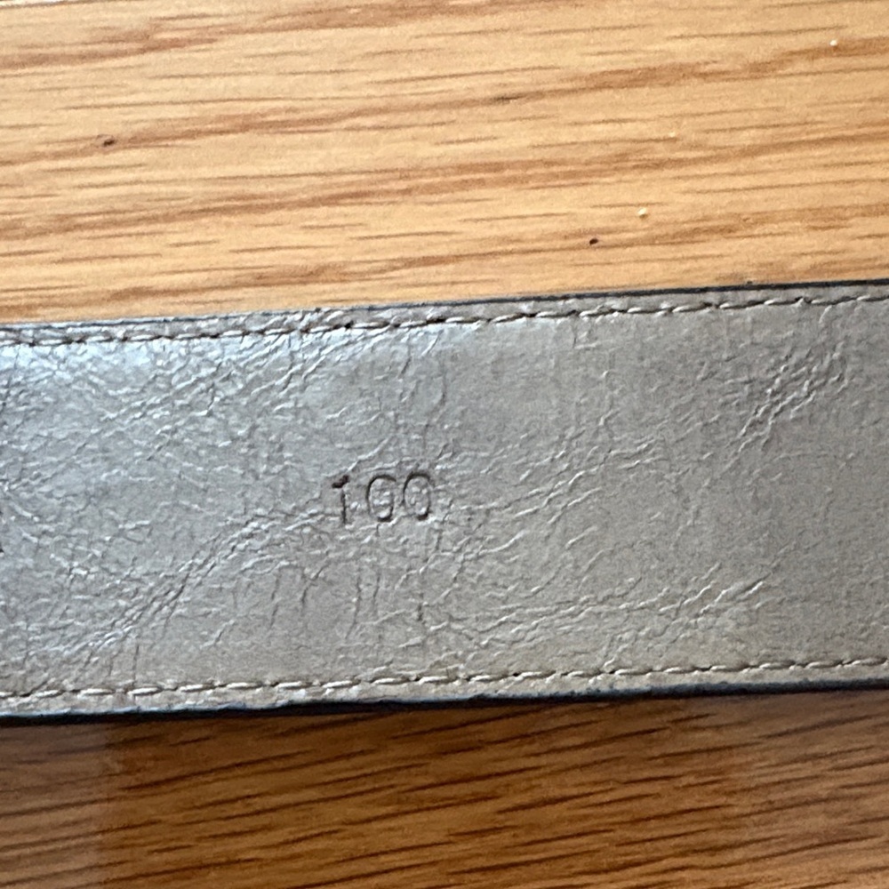 Classic navy blue suede Belt with Silver Buckle - Picture 9 of 9